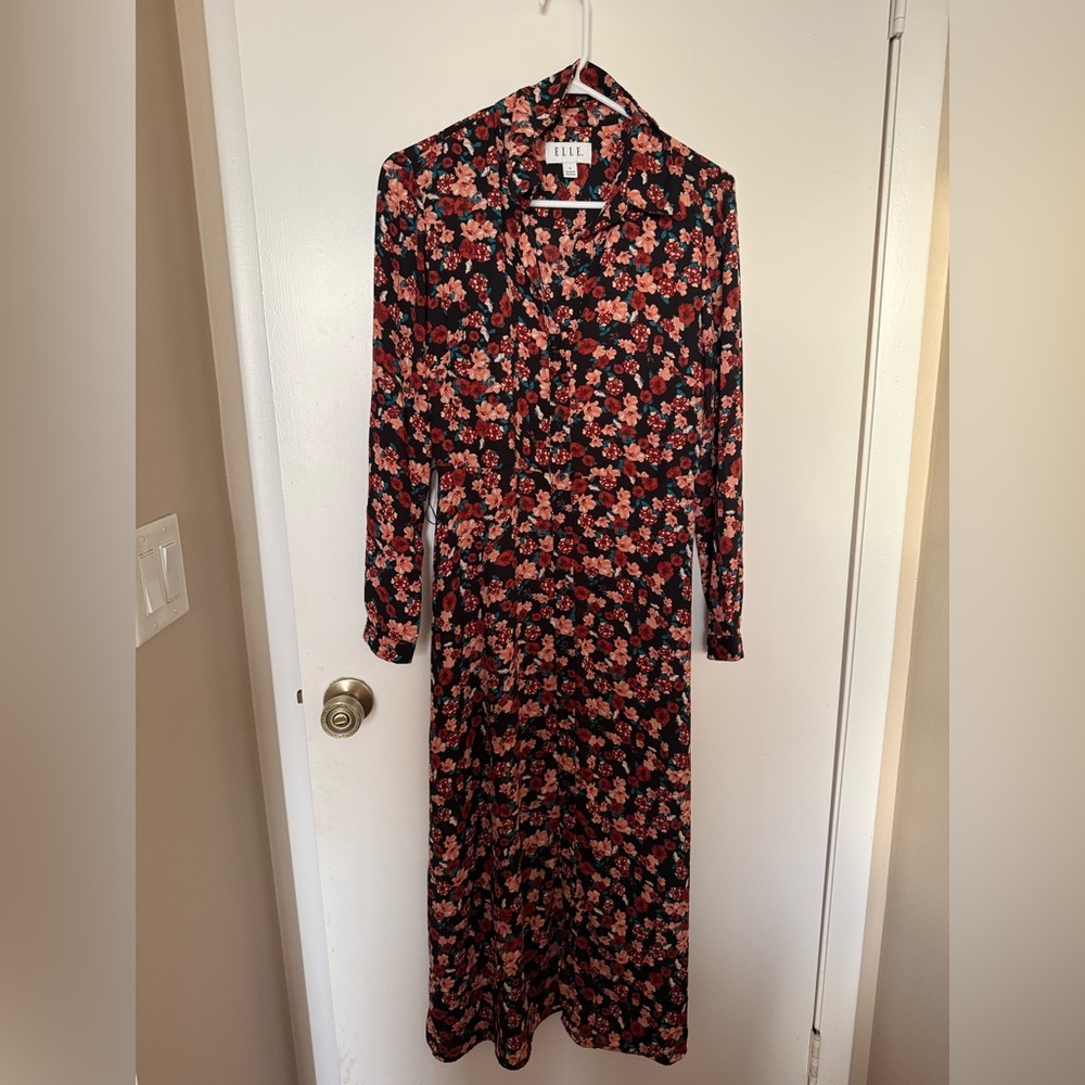 Elle Black floral maxi